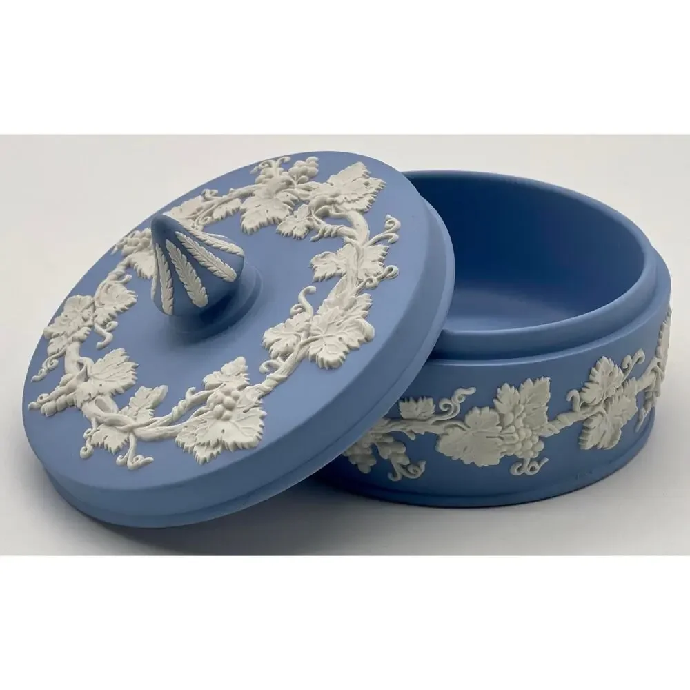 Wedgwood Blue Jasperware Round Acanthus Trinket Box Candy Dish